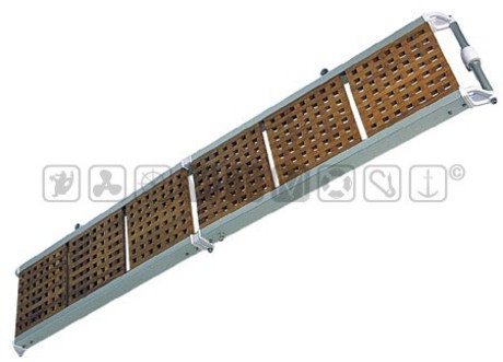 ALUMINUM AND GRATING FOLDING GANGWAY